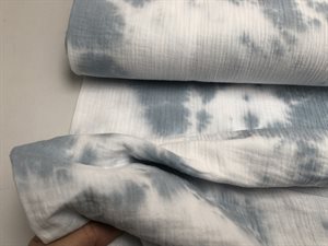 Fastvævet - florlet dobbelt gauze med batik / tie-dye i dueblå